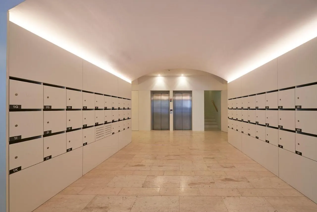 My Lisbon Home- Chiado Apartment